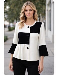 Andrea Lieu , Elegant Black and White Women's blazer, size S